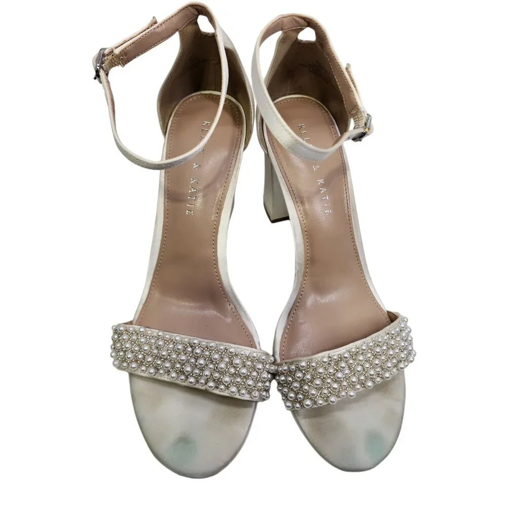 Kelly & Katie Hildie Sandals Women's‎ Size 9 Pearl Beads